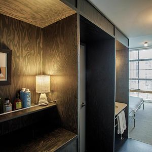 Medium Twin Room
